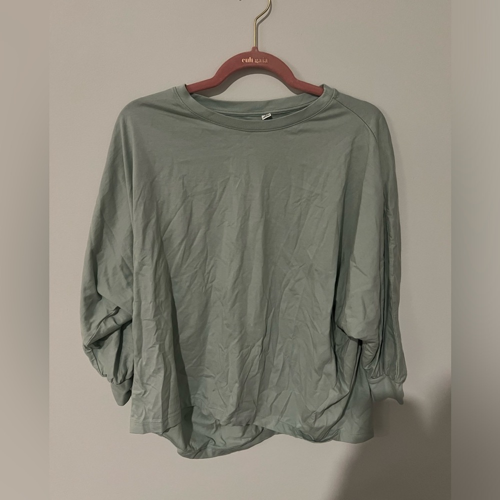 Uniqlo women’s long sleeve loose shirt, turquoise, medium
